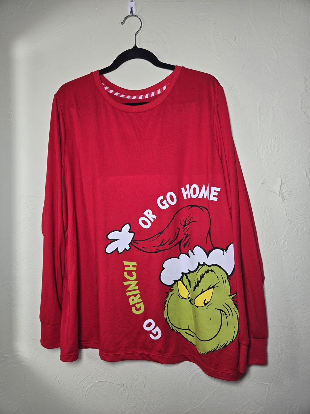 The Grinch Dr. Seuss 'Go Grinch Or Go Home' Red Pajama Top XL 16-18 - Picture 2 of 8